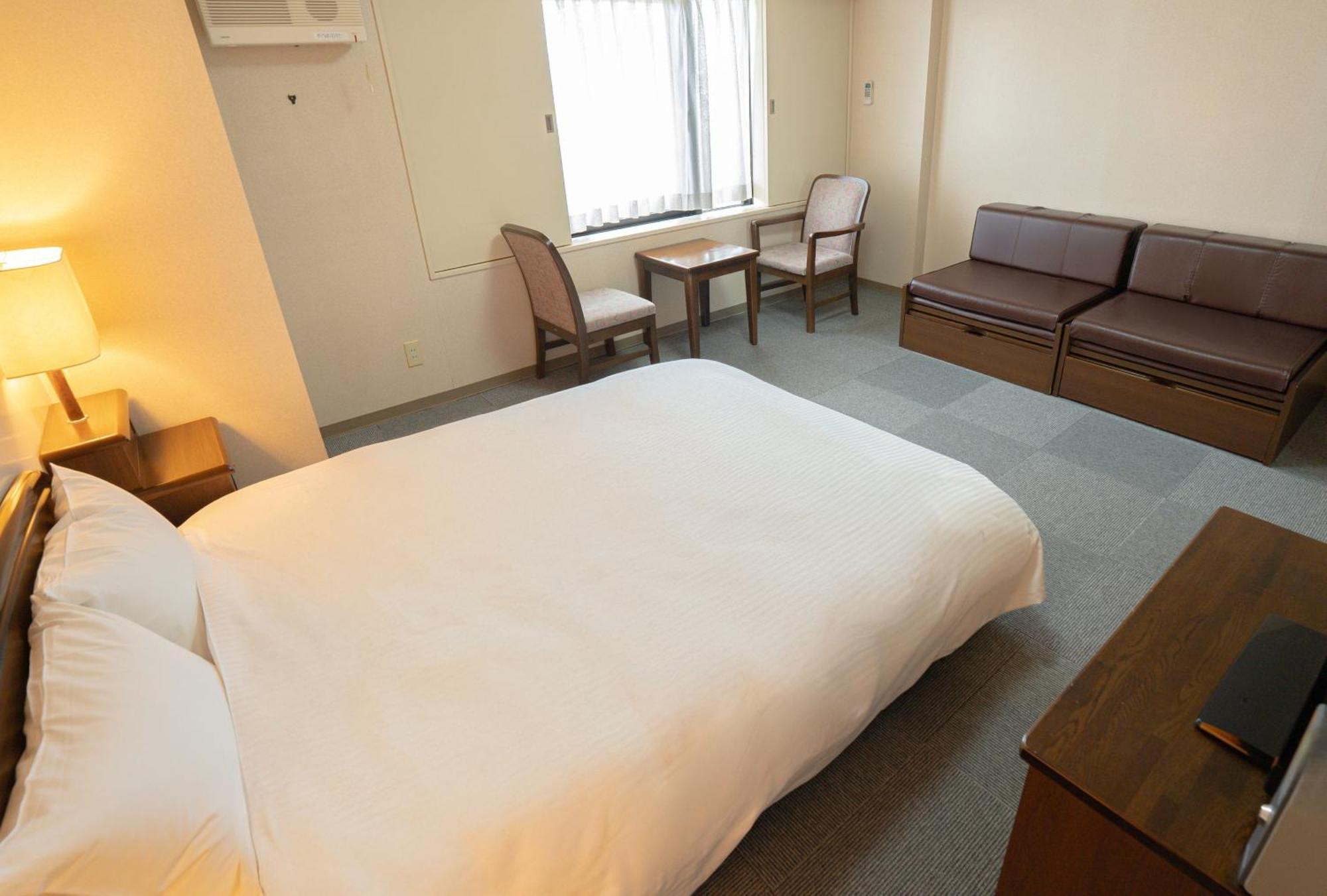 Hotel Alpha Inn Akita Bagian luar foto